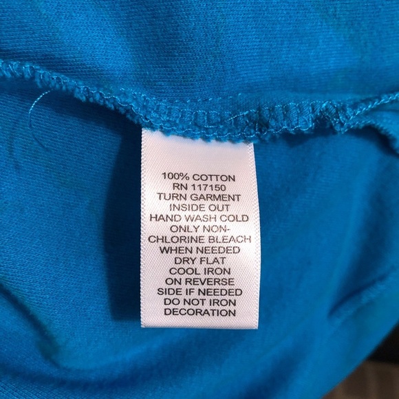 Quacker factory Large Blue V-Neck Blouse S/S Embellished. - Picture 5 of 5